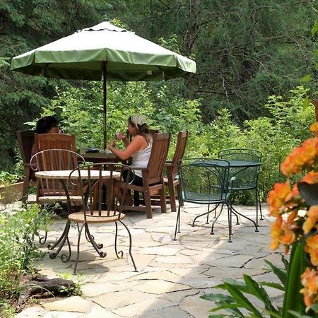 Jardins De L'Achillee Millefeuille Bed & Breakfast La Conception Exterior photo