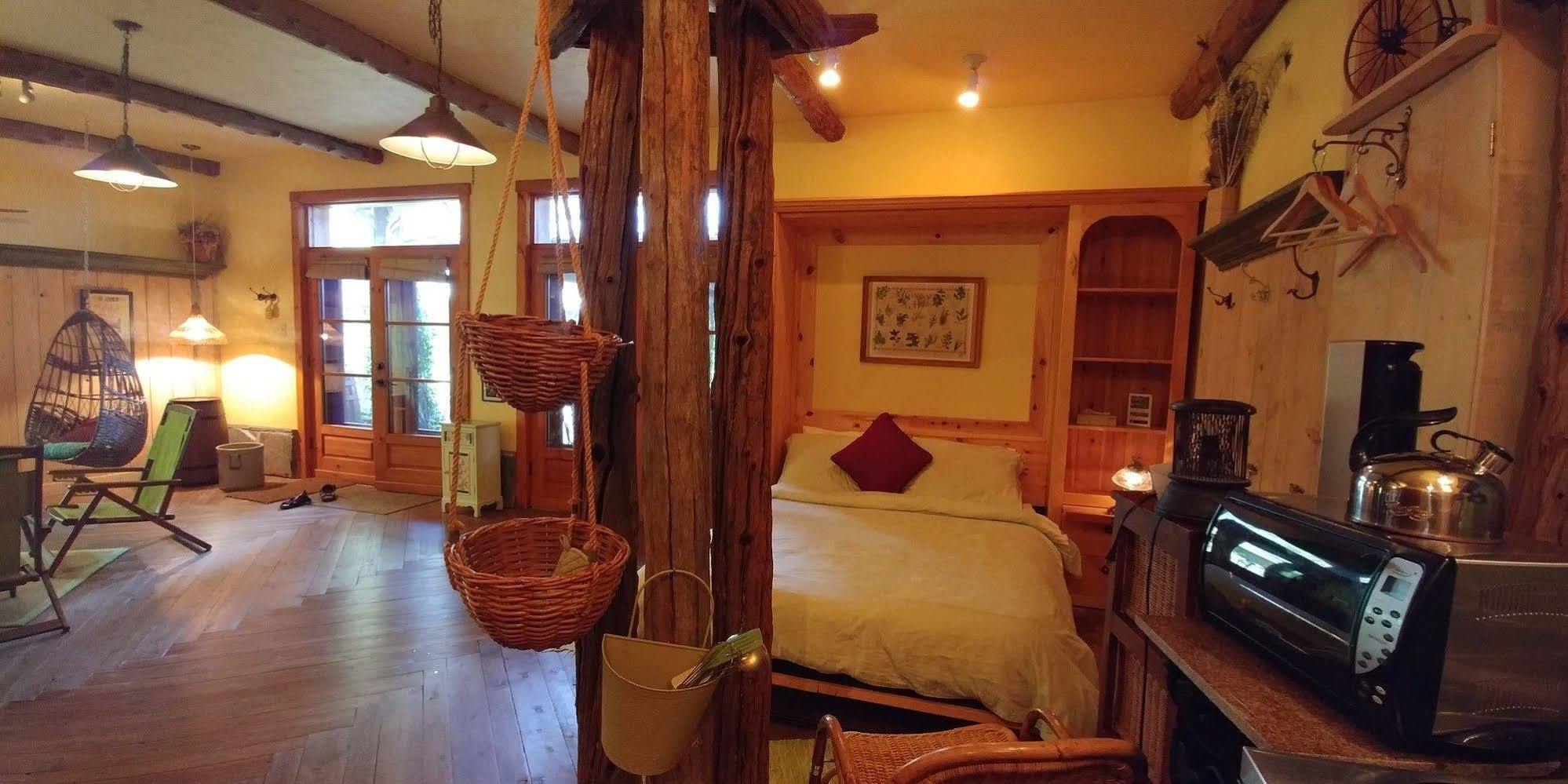 Jardins De L'Achillee Millefeuille Bed & Breakfast La Conception Exterior photo